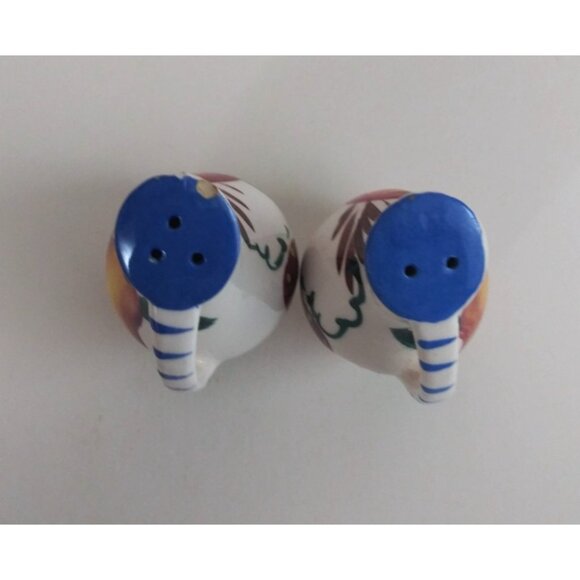 Vintage Hand Painted Apple & Pear Blue Pitcher Salt & Pepper Shakers Japan - Picture 5 of 7